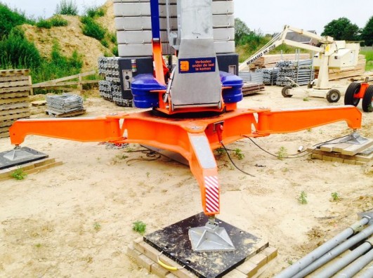 Bouwkraan 4000kg - 32 meter