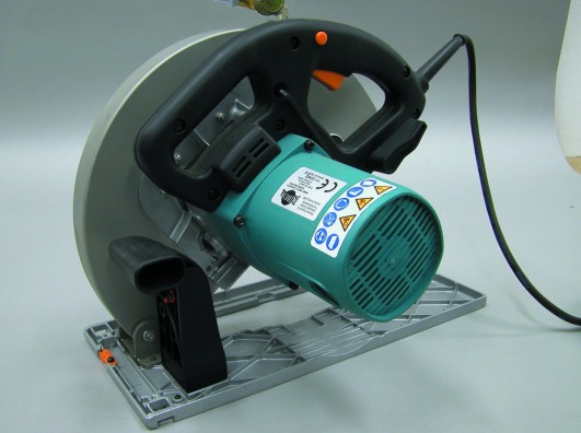 Muurzaagmachine 